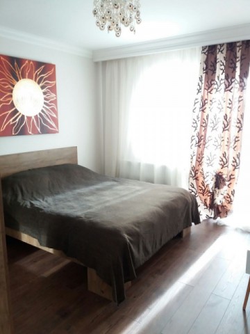 apartament-de-lux-3-camere-de-inchiriat-in-selimbar-zona-brana-6